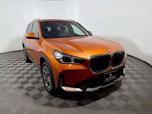 Certified 2023 BMW X1 xDrive28i w/ Convenience Package image 2