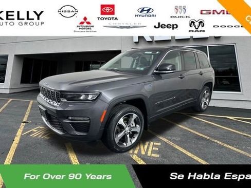 Certified 2023 Jeep Grand Cherokee 4WD 4xe w/ Luxury Tech Group II image 1