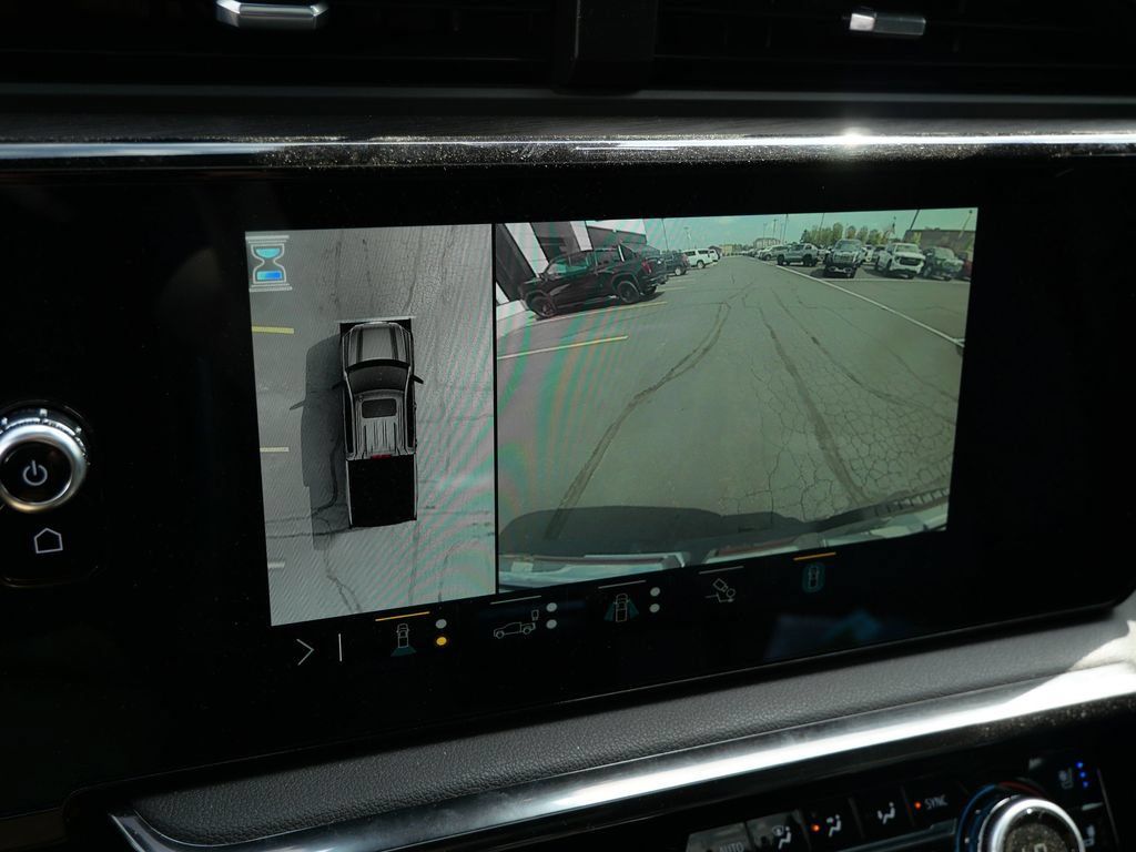 Certified 2022 GMC Sierra 1500 AT4 w/ AT4 Premium Package AWD/4WD image 32