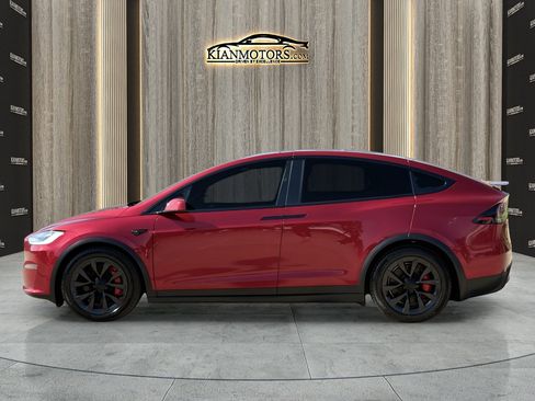 Used 2023 Tesla Model X Plaid AWD/4WD image 9