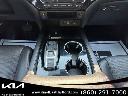Used 2024 Honda Passport Black Edition image 25