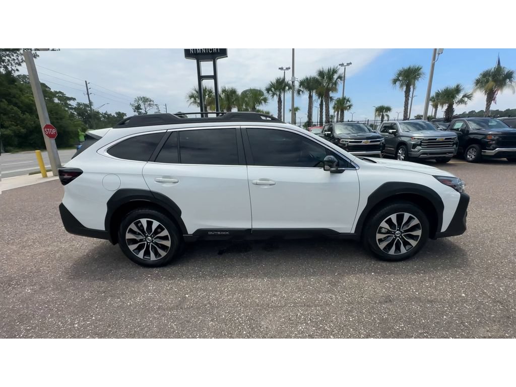 Used 2025 Subaru Outback Limited w/ Popular Package #2 AWD/4WD image 9