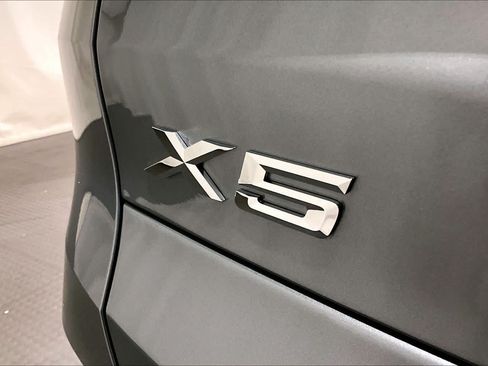 New 2026 BMW X5 xDrive40i w/ Off-Road Package AWD/4WD image 6