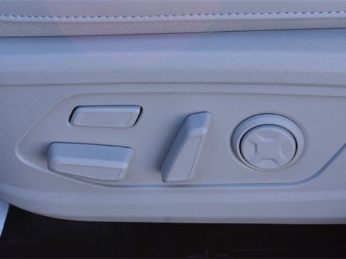 Certified 2026 Kia Sorento SX Prestige image 25