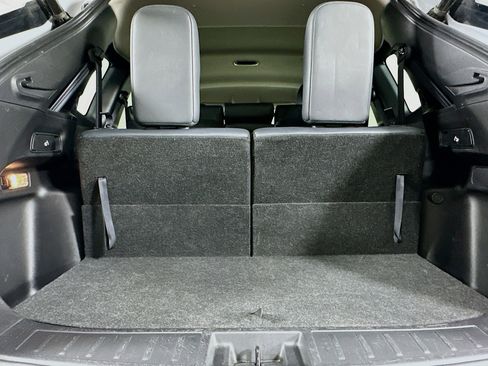 Used 2024 Mitsubishi Outlander SE image 28