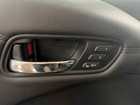 Used 2016 Acura RDX AWD w/ Advance Package image 29