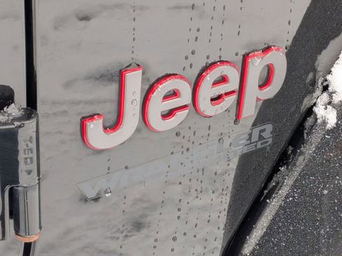 Certified 2021 Jeep Wrangler Unlimited Rubicon image 10