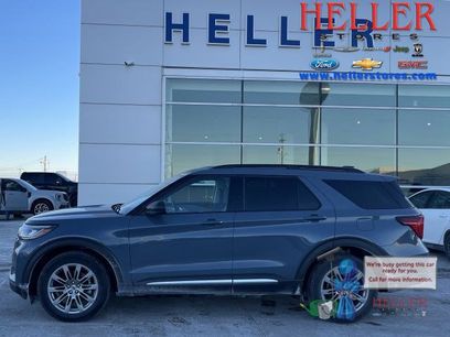 Used 2025 Ford Explorer Active w/ Active Comfort Package