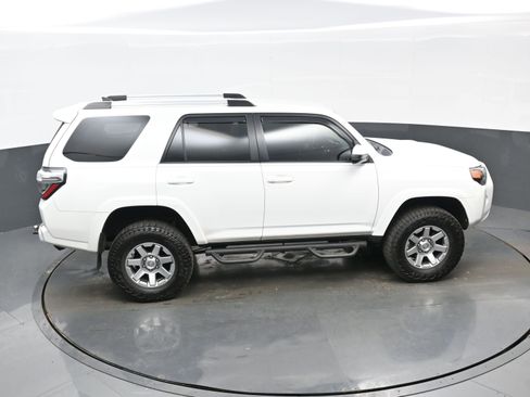 Used 2015 Toyota 4Runner Trail image 40