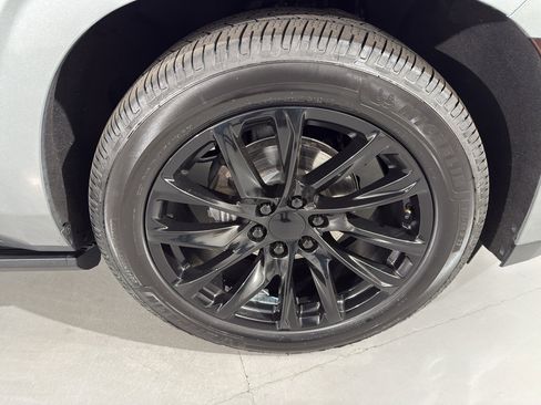 Used 2023 Cadillac Escalade Sport Platinum w/ LPO, ONYX Package image 15