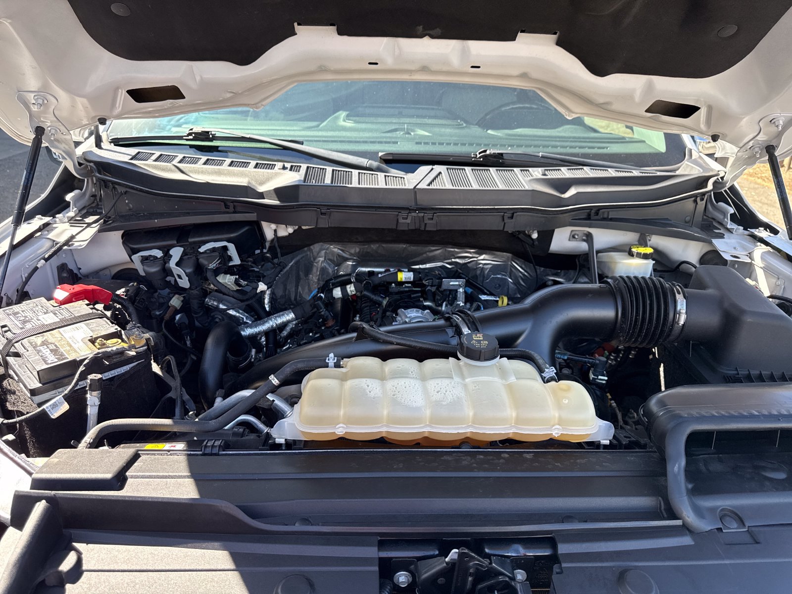 Used 2023 Ford F150 Lariat AWD/4WD image 22