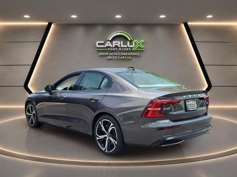 Used 2024 Volvo S60 B5 Plus FWD image 3