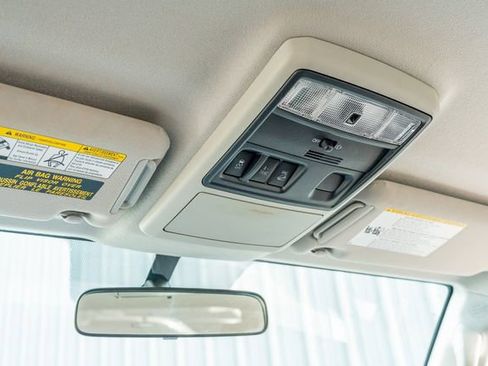 Used 2019 Toyota 4Runner SR5 4X4 W/ UPGRADES / GREAT image 22