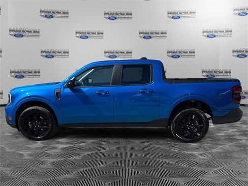 New 2025 Ford Maverick Lariat w/ Black Appearance Package image 2