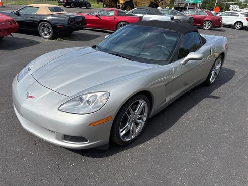 Used 2008 Chevrolet Corvette Convertible w/ Preferred Equipment Group image 7
