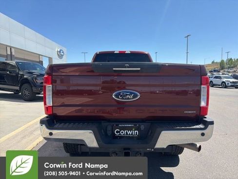 Used 2017 Ford F250 Lariat w/ Lariat Ultimate Package AWD/4WD image 6