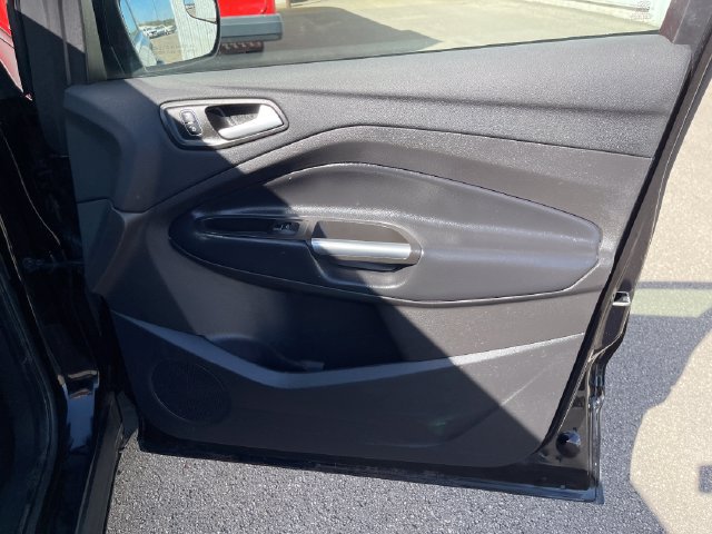 Used 2019 Ford Escape Titanium AWD/4WD image 38
