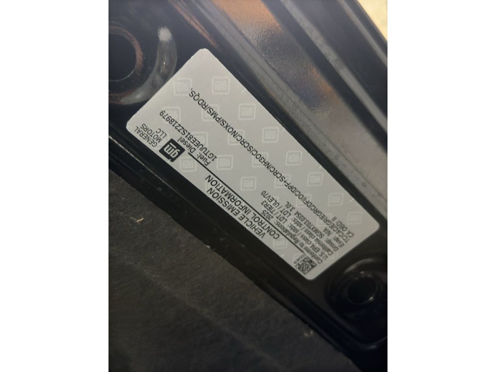 Used 2025 GMC Sierra 1500 AT4 w/ AT4 Premium Package AWD/4WD image 45