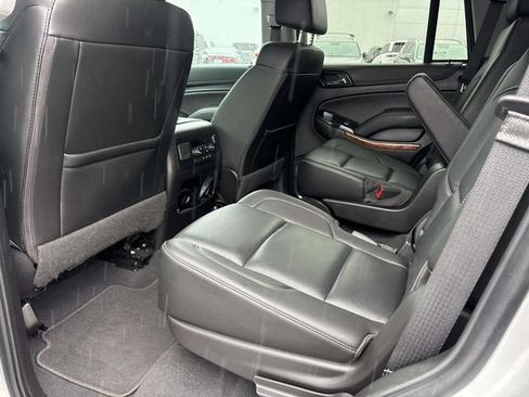 Used 2019 Chevrolet Tahoe Premier AWD/4WD image 6