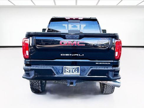 Used 2021 GMC Sierra 2500 Denali image 5
