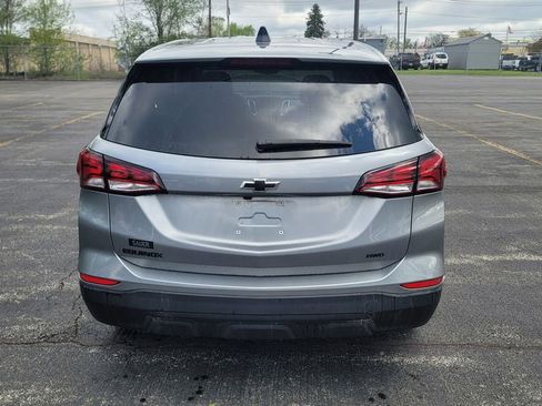 Used 2023 Chevrolet Equinox LS w/ LS Convenience Package AWD/4WD image 5