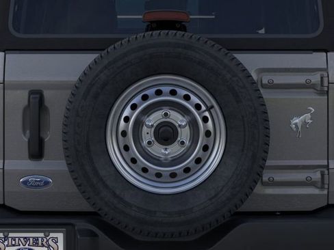 New 2025 Ford Bronco 4-Door image 24