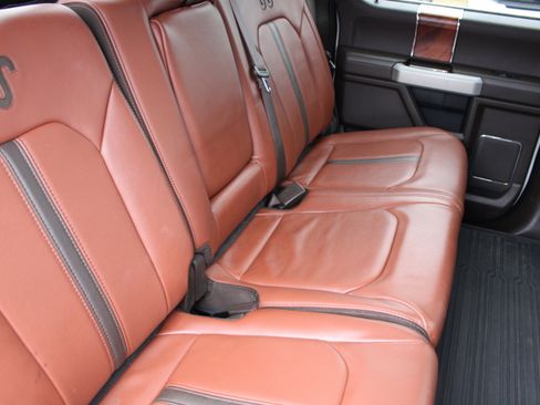 Used 2019 Ford F350 King Ranch w/ King Ranch Ultimate Package AWD/4WD image 16