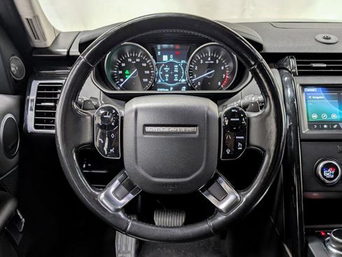 Used 2019 Land Rover Discovery SE AWD/4WD image 36