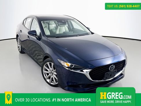 Used 2019 MAZDA MAZDA3 w/Preferred Pkg image 1