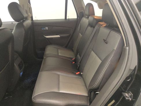 Used 2014 Ford Edge Sport w/ Driver Entry Package FWD image 18