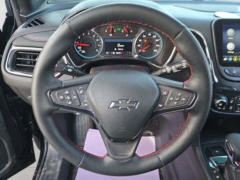 Used 2024 Chevrolet Equinox RS w/ RS Leather Package image 18