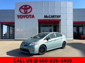 Used 2015 Toyota Prius Two video 1
