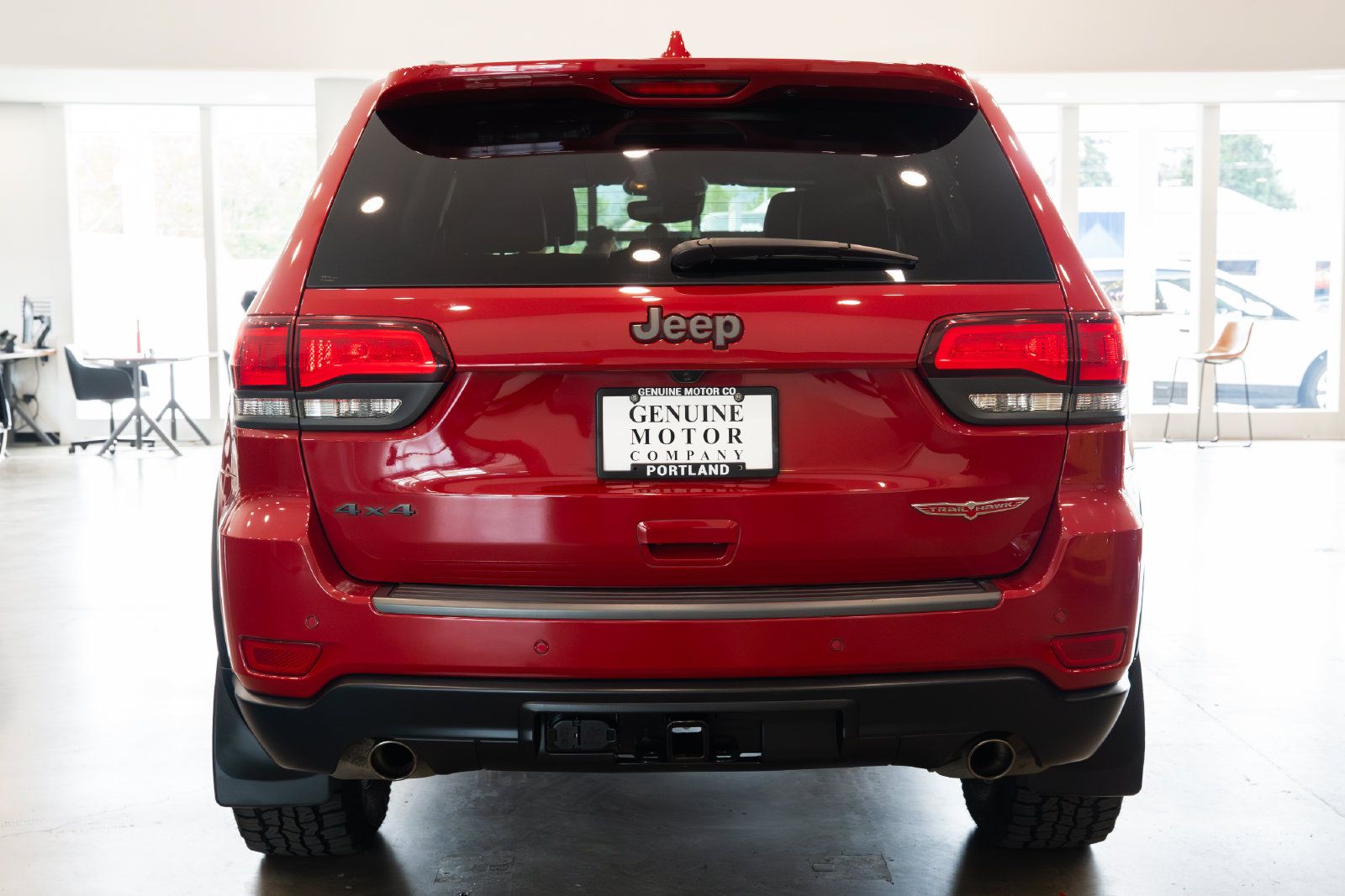 Used 2021 Jeep Grand Cherokee Trailhawk w/ Trailhawk Luxury Group AWD/4WD image 5