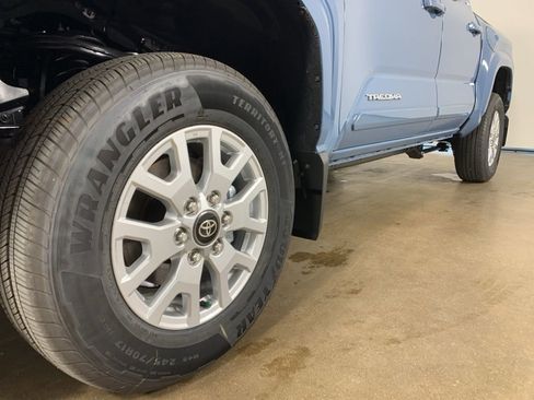 New 2026 Toyota Tacoma SR5 AWD/4WD image 2
