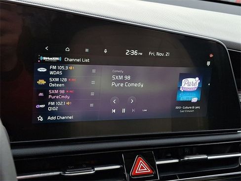 Certified 2025 Kia Niro EX Touring image 17