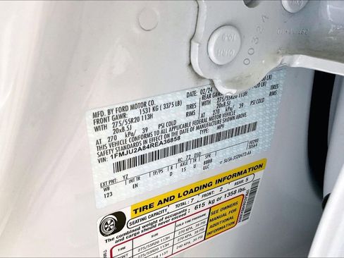 Used 2024 Ford Expedition Limited image 38