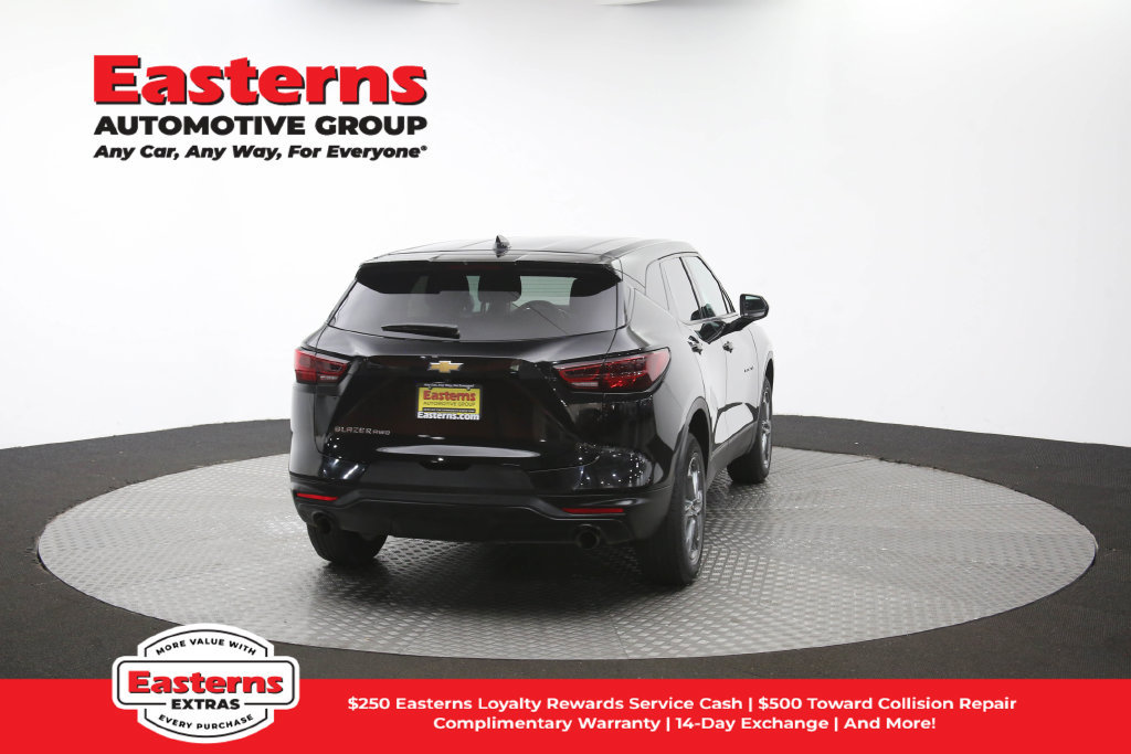 Used 2024 Chevrolet Blazer LT AWD/4WD image 40