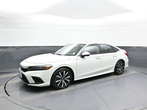 Certified 2024 Honda Civic EX image 10