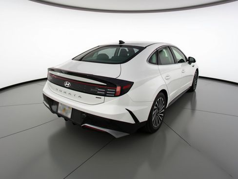 Used 2025 Hyundai Sonata SEL image 9