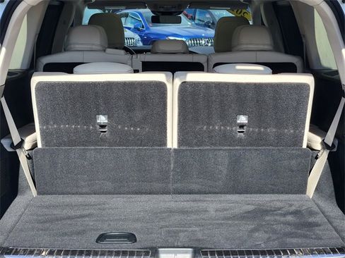 Certified 2022 Mercedes-Benz GLS 450 4MATIC image 18