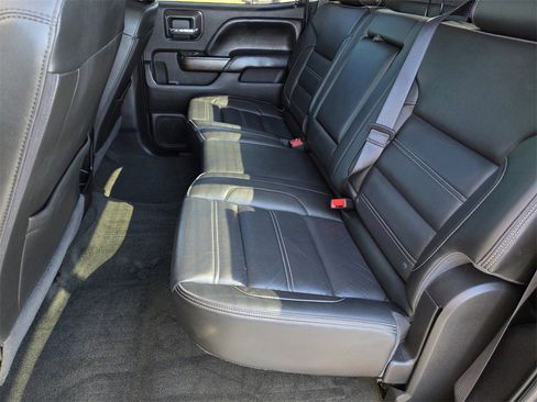 Used 2017 GMC Sierra 3500 Denali w/ Duramax Plus Package image 17