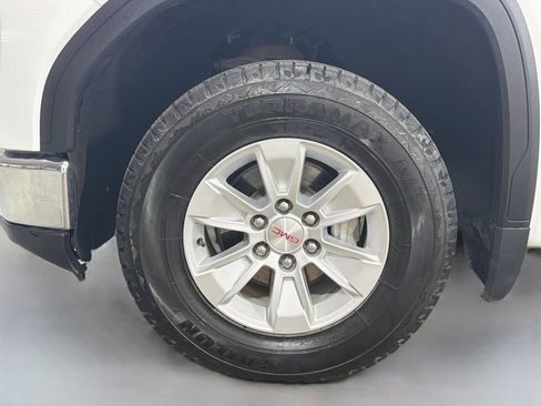 Used 2023 GMC Sierra 1500 SLE AWD/4WD image 33