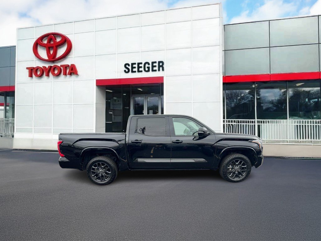 Used 2023 Toyota Tundra Platinum AWD/4WD image 2