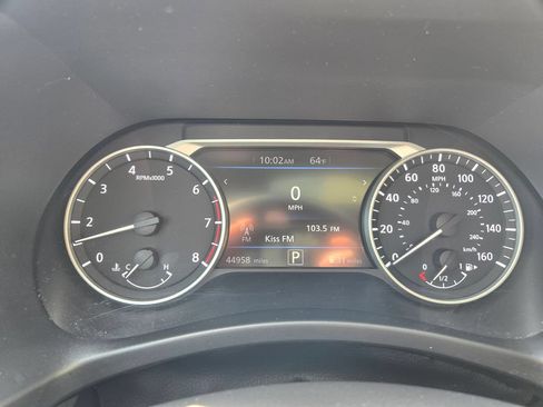 Used 2023 Nissan Sentra SR w/ SR Premium Package FWD image 18