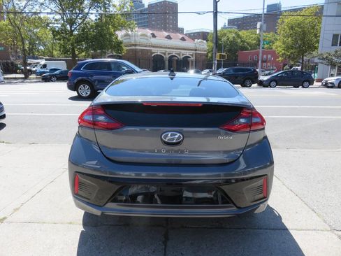 Used 2017 Hyundai Ioniq Limited w/ Ultimate Package 03 image 7