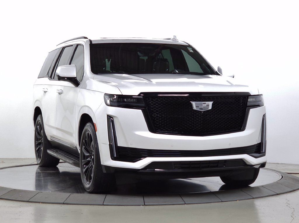 Used 2024 Cadillac Escalade Sport Platinum w/ LPO, ONYX Package AWD/4WD image 1