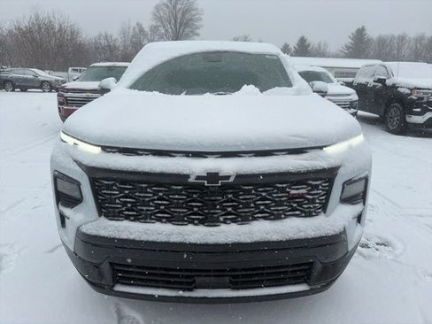 New 2026 Chevrolet Traverse RS image 8