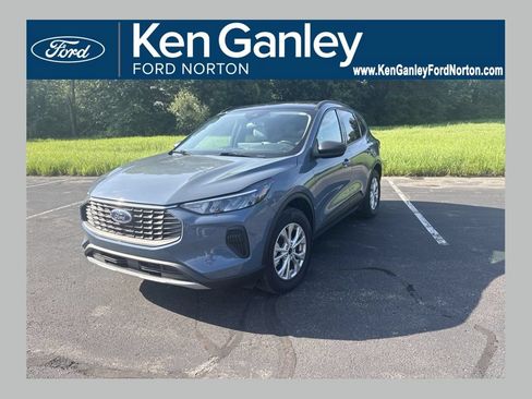 Used 2025 Ford Escape Active w/ Active Premium Tech Pack AWD/4WD image 1