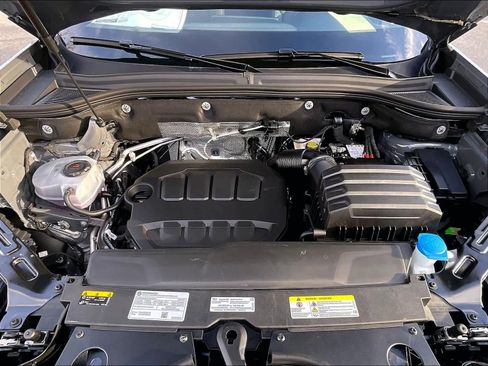 New 2026 Volkswagen Atlas Cross Sport SE image 16