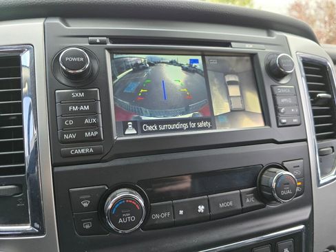 Used 2018 Nissan Titan PRO-4X w/ Pro-4x Convenience Package image 29